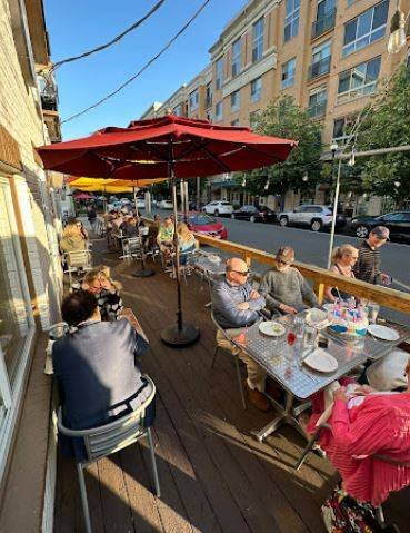 رستوران یایلا بیسترو | Yayla Bistro – Persian Restaurant in Arlington, VA