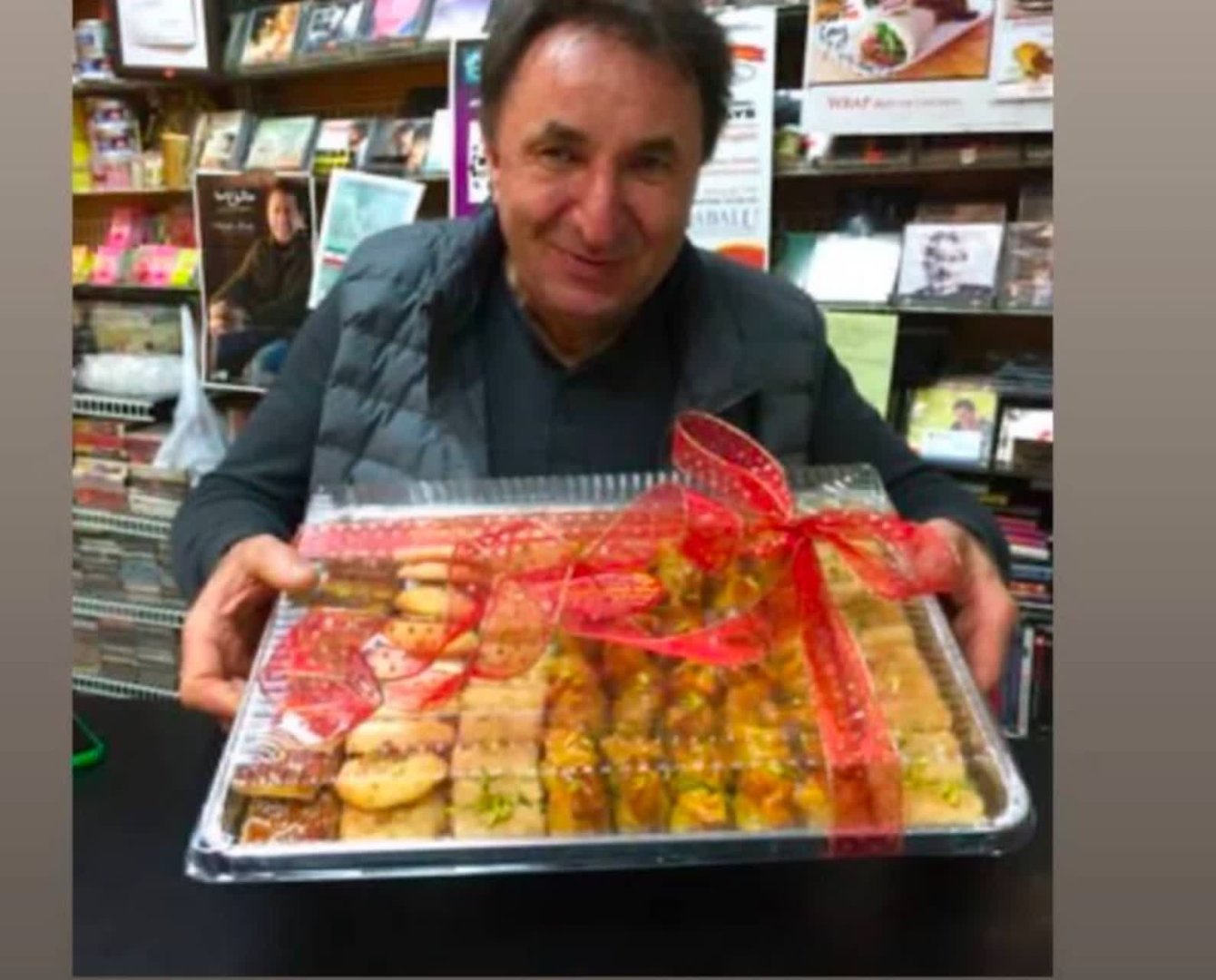 فروشگاه ساسان | Sauson Market & Bakery – Persian Bakery & Pastry in Sterling, VA